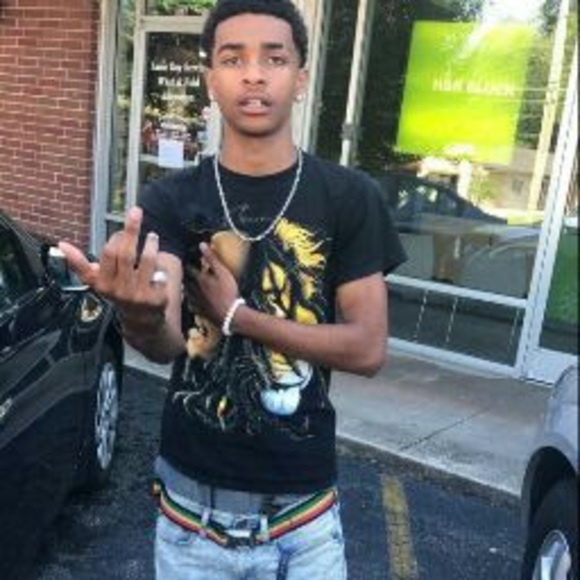 Meet your Posher, Micah - Picture 1 of 1